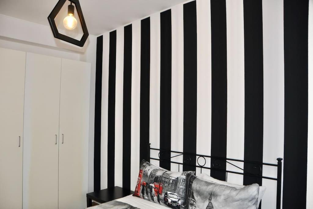 M.Aurelio Black & White Milano Exterior foto